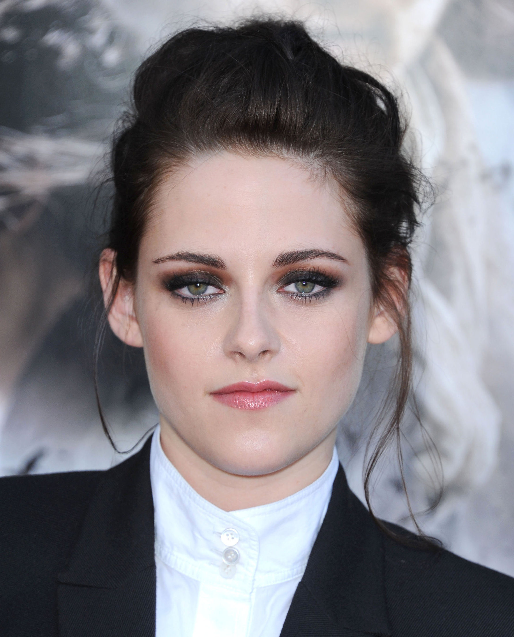 Kristen Stewart - Screening of  Snow White and the Huntsman  in Los Angeles - May 29, 2012