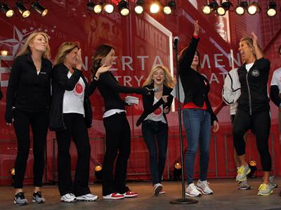 Olivia Wilde at Revlon Run/Walk For Women in New York City - May 4, 2013