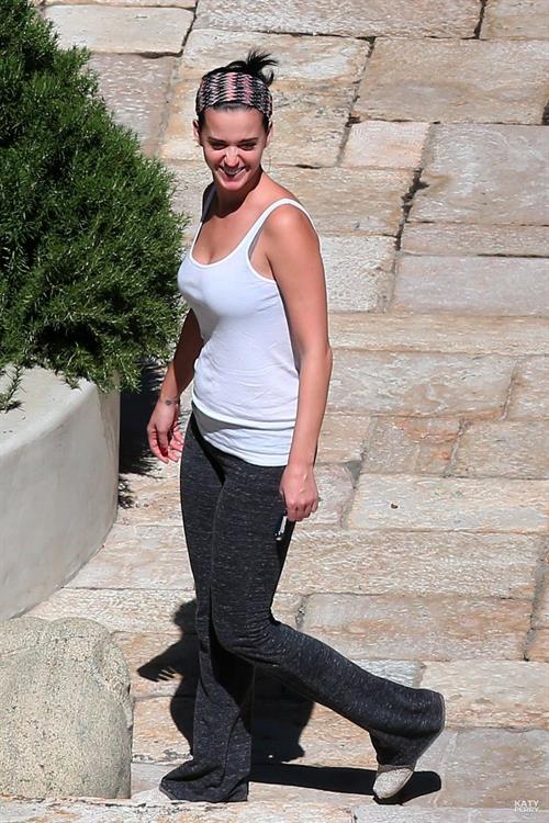 Katy Perry in Los Angeles 10/5/13  