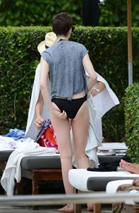 Anne Hathaway on a Beach in Miami 11 05 12 
