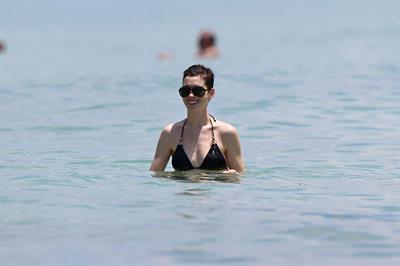 Anne Hathaway on a Beach in Miami 11 05 12 