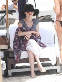 Anne Hathaway on a Beach in Miami 11 05 12 
