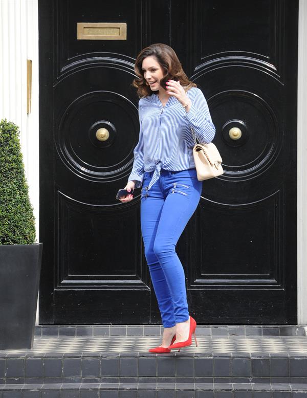 Kelly Brook - Leaving Her London Home April 17, 2013 