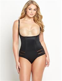 Iskra Lawrence in lingerie