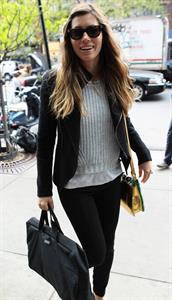 Jessica Biel - Spotted in New York City (06.05.2013) 