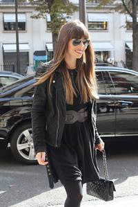 Jessica Biel Arrives at her hotel in Paris - October 7,2012 