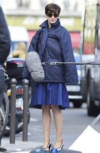 Anne Hathaway set of One Day in Paris August 31, 2013