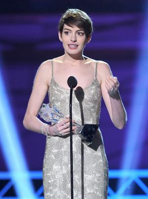 Anne Hathaway attends the Critics' Choice Movie Awards 2013 with Skinnygirl Cocktails at Barkar Hangar