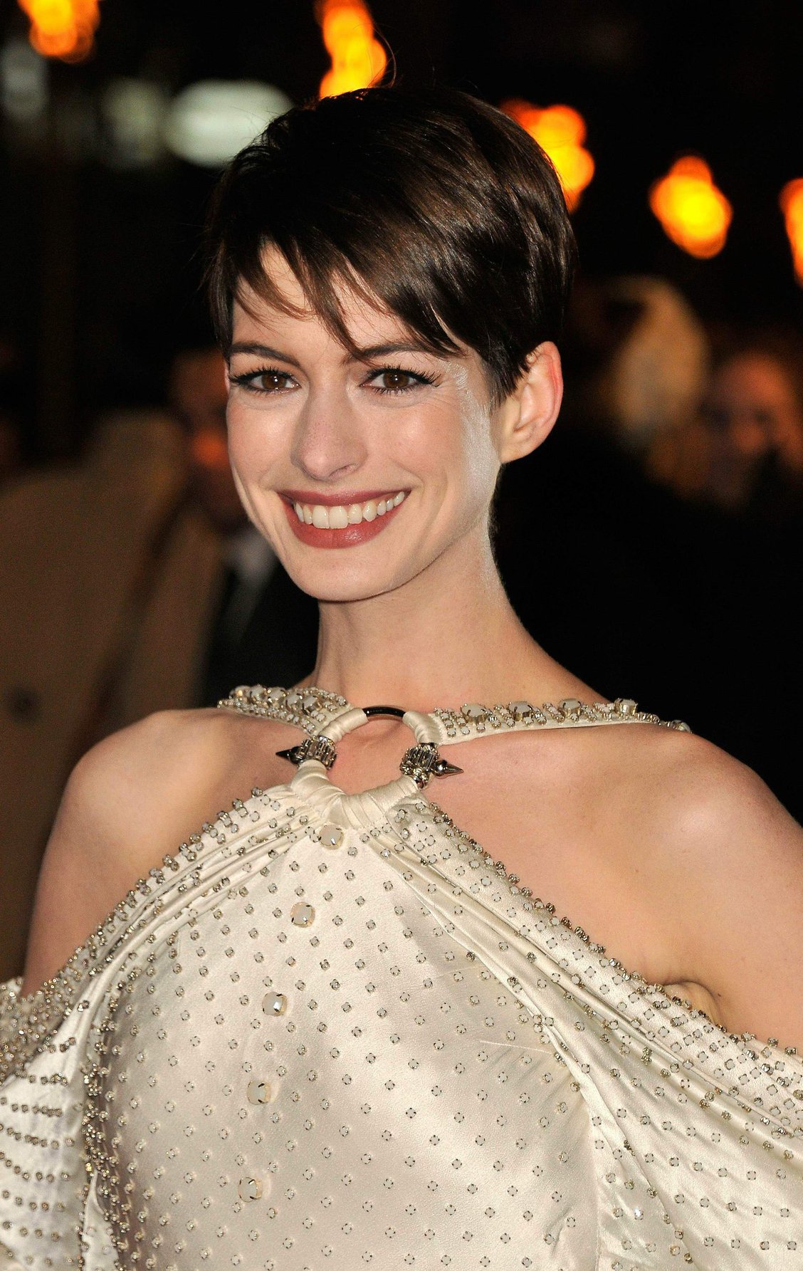 Anne Hathaway  'Les Miserables' World Premiere at the Odeon Leicester Square in London - December 5, 2012 