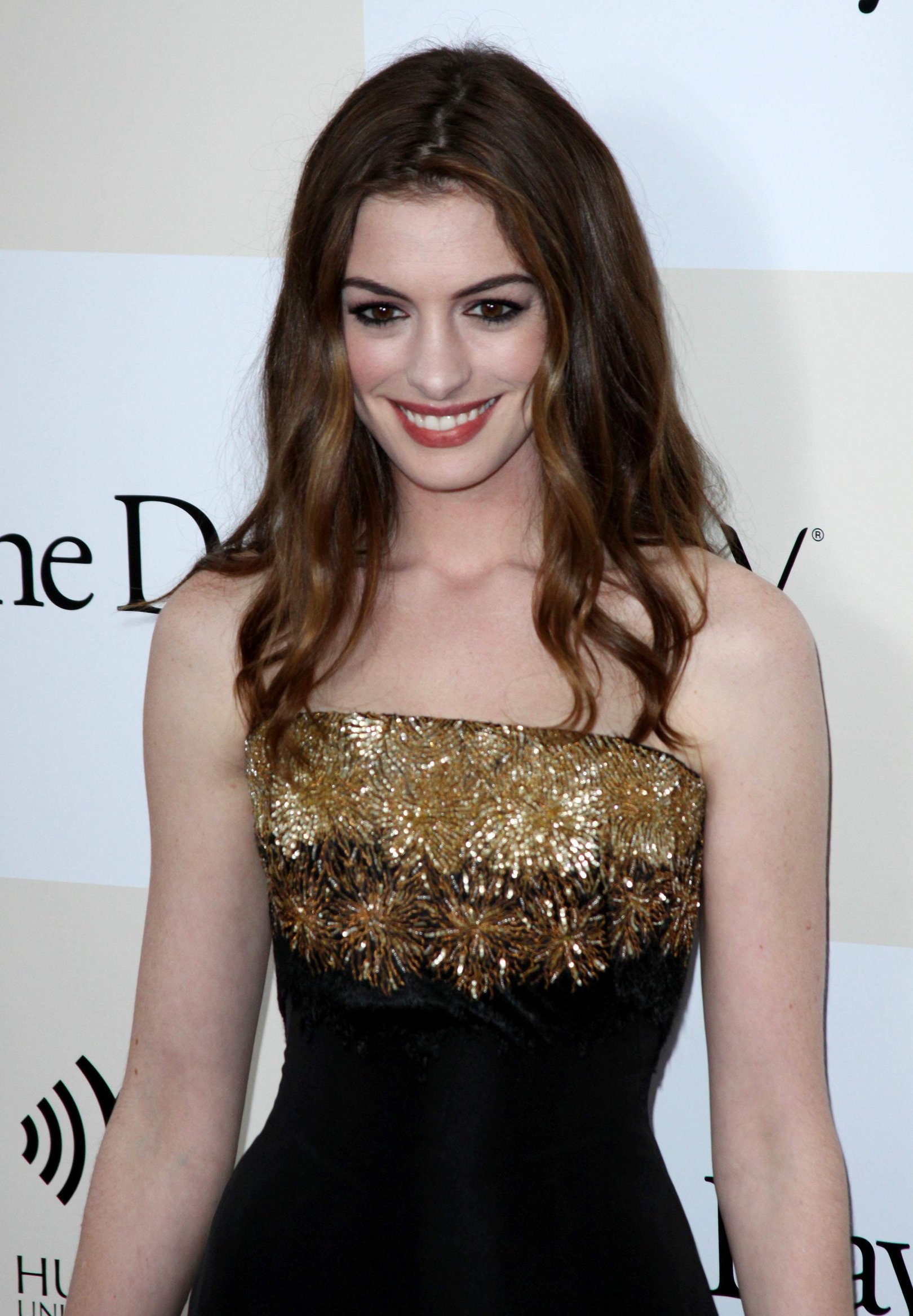 Anne Hathaway One Day Premiere in New York 8/8/2011 
