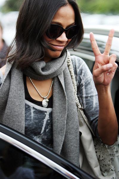 Zoe Saldana out & about in Los Angeles - March 5, 2010   