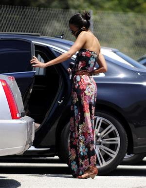 Zoe Saldana runs errands in LA August 5, 2011  