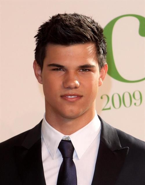 Taylor Lautner