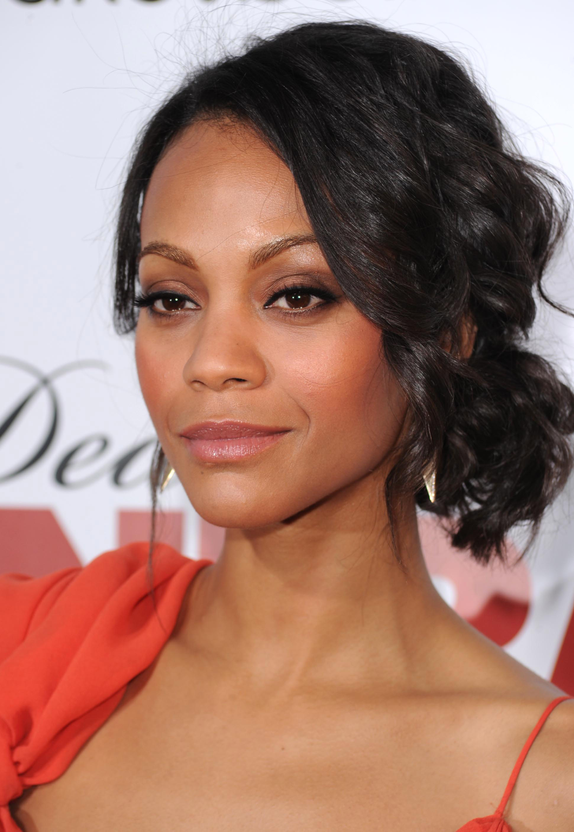 Zoe Saldana @ Death At A Funeral Los Angeles Premiere 12/04/10  
