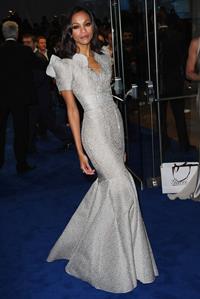 Zoe Saldana at  Avatar  World Premiere in London 10-12-2009