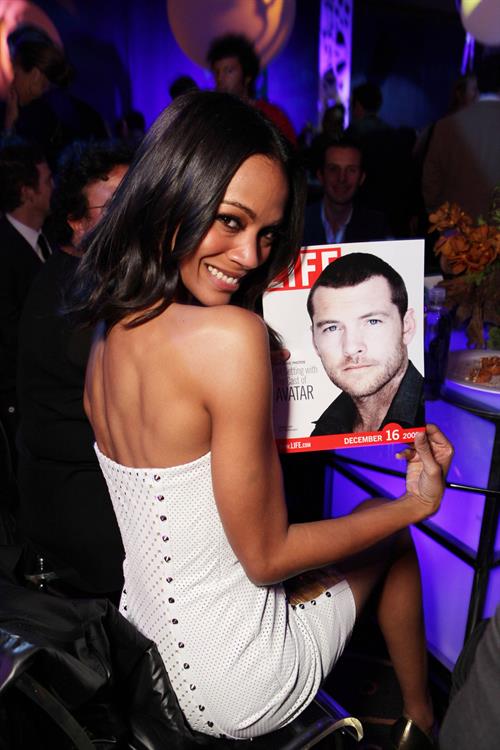 Zoe Saldana ''Avatar'' Premiere in Los Angeles December 16, 2009   