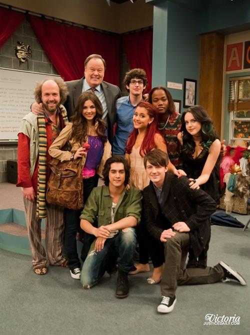 Victoria Justice Victorious Season 3-Episode 8 'April Fools' Blank' stills 