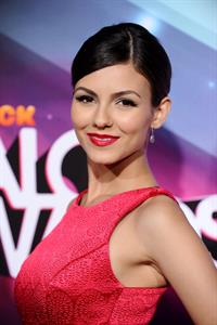 Victoria Justice video TeenNick HALO awards in Hollywood 11/17/12 