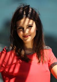 Victoria Justice Intercontinental Hotel Portraits in Sydney 11/11/12