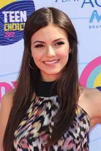 Victoria Justice - 2012 Teen Choice Awards in Universal City (July 22, 2012)