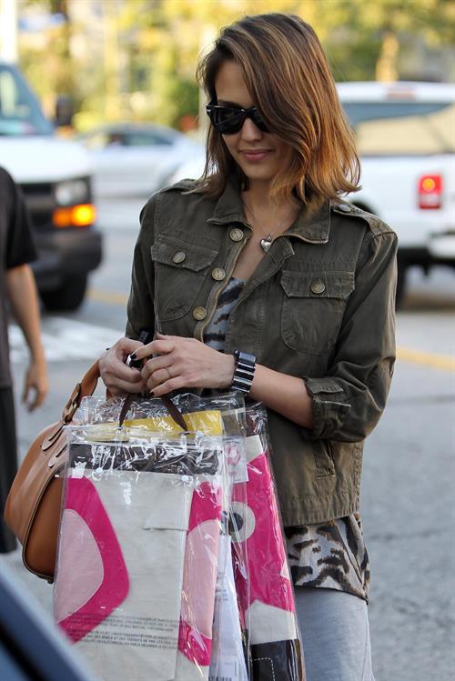 Jessica Alba at Bel Bambini in West Hollywood January 19, 2011 