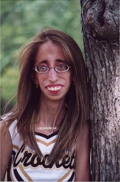 Elisabeth Ann Velásquez