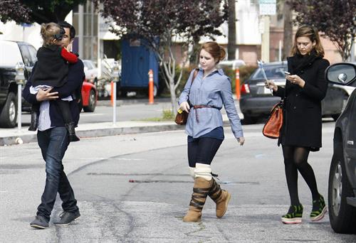 Jessica Alba shopping in Beverly Hills California on March 25, 2011 