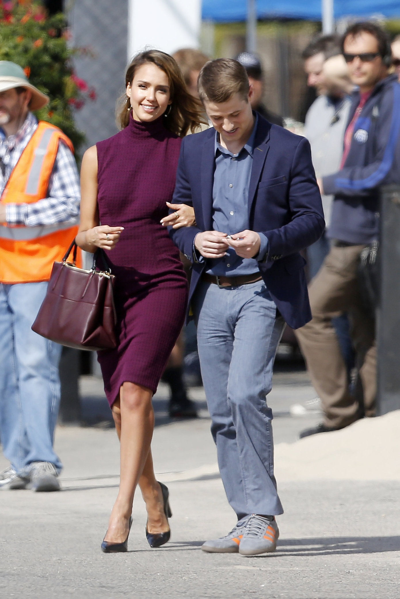 Jessica Alba “How to Make Love Like an Englishman” set candids in Los Angeles, November 4, 2013 
