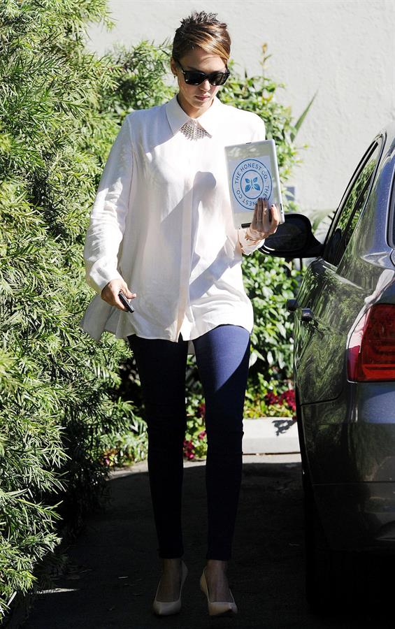 Jessica Alba Arriving at her office in Santa Monica - October 23, 2012 