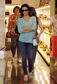 Eva Longoria Goes shoe shopping in Beverly Hills (May 23, 2013) 