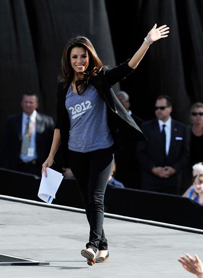 Eva Longoria Obama Campaigns In Nevada in Las Vegas - November 1, 2012