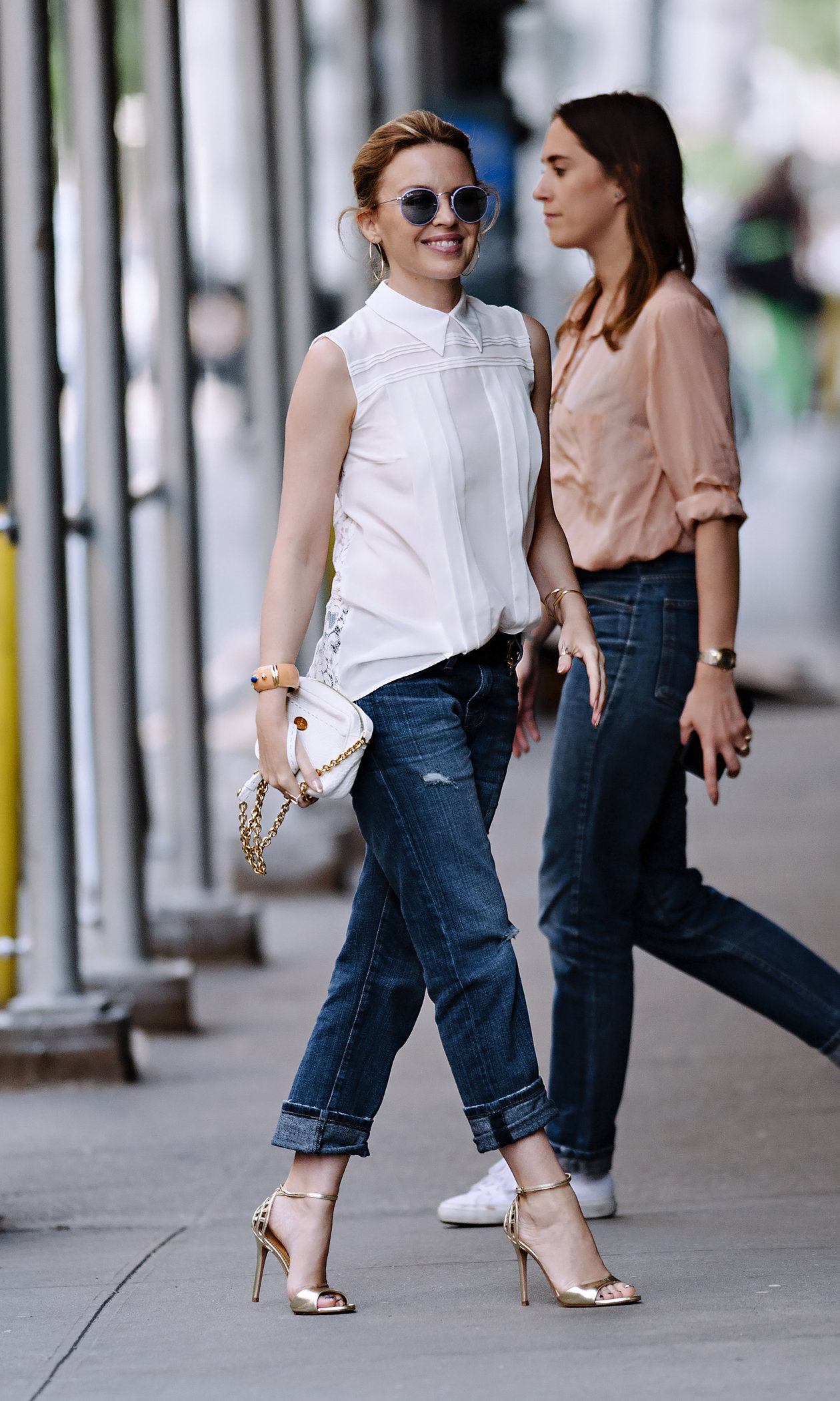 Kylie Minogue - Greets her fans in New York City (21.06.2013) 