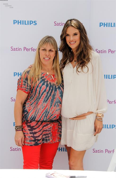 Alessandra Ambrosio Philips Satin Perfect Fashion and Beauty Event March 23, 2012 