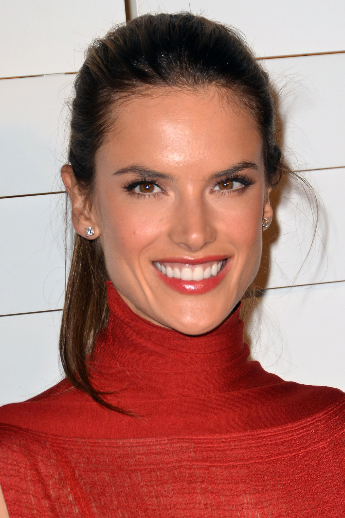 Alessandra Ambrosio Pictures Alessandra Ambrosio at Rodeo Drive Walk of Style Award Honoring Iman and Missoni on October 23, 2011