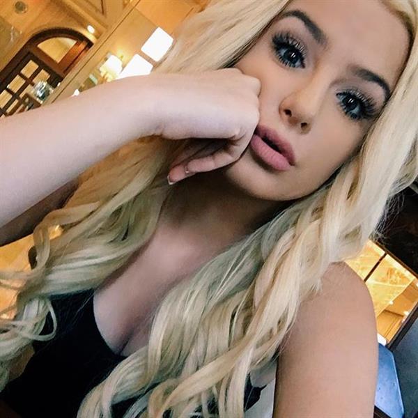 Tana Mongeau