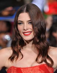 Ashley Greene Twilight Breaking Dawn premiere in Los Angeles on November 14, 2011