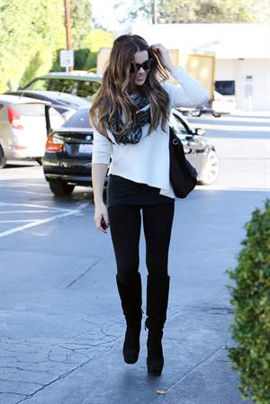 Kate Beckinsale at Brentwood Country Market October 31-2013 