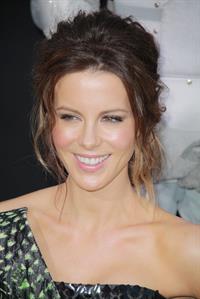 Kate Beckinsale Premiere of Columbia Pictures' 'Total Recall' at Grauman's Chinese Theatre in Hollywood August 1-20 