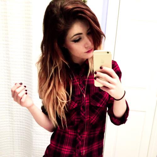 Chrissy Costanza taking a selfie