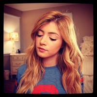 Chrissy Costanza taking a selfie