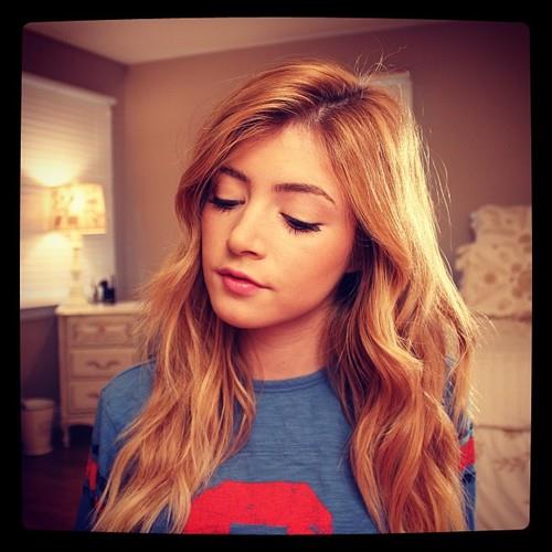 Chrissy Costanza taking a selfie