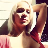 Krystal Dawson taking a selfie