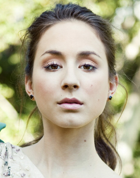 Troian Bellisario