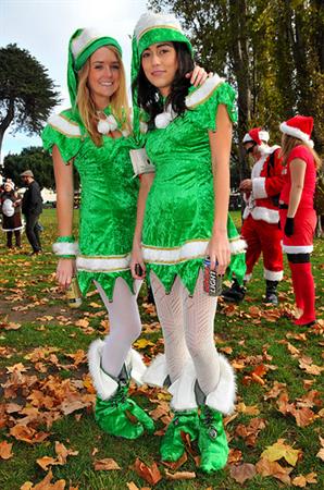 Hot Christmas Girls
