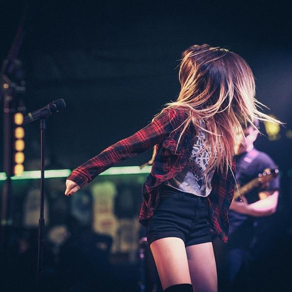 Chrissy Costanza