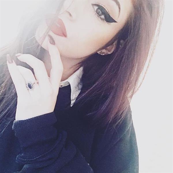 Chrissy Costanza