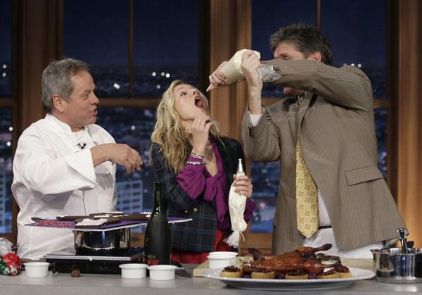 Kristen Bell 'The Late Late Show with Craig Ferguson' - December 11, 2008  