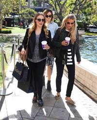 Kristen Bell out shopping at The Americana at Brand in Glendale 10/30/12