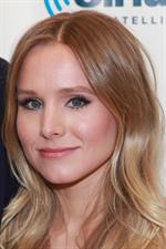 Kristen Bell - Visits the SiriusXM Studios in New York City (July 26, 2012)