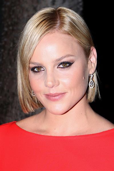Abbie Cornish Kimberly Brooks the Stylist Project Exhibition hosted by Vanity Fair and Dior 1/3/2010
